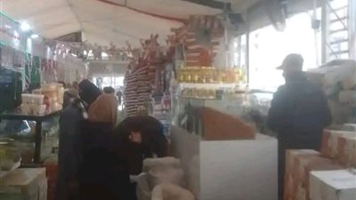 محافظ الدقهلية: يشدد على ضرورة المتابعة اليومية للأسعار والتخفيضات بالمعارض الدائمة للسلع الغذائية بالمنصورة