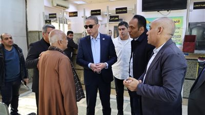 محافظ الجيزة يفاجئ المراكز التكنولوجية في الوراق ومنشأة القناطر بجولة تفقدية