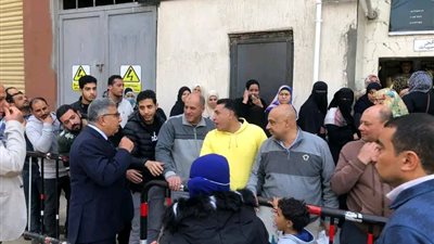 محافظ الدقهلية يتفقد مخبز المحافظة ويؤكد رغيف الخبز خط أحمر ولن أسمح بالمساس به