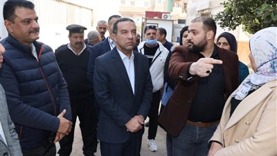 محافظ المنوفية يفاجئ مستشفى قويسنا المركزي ويحيل 224 من العاملين للتحقيق