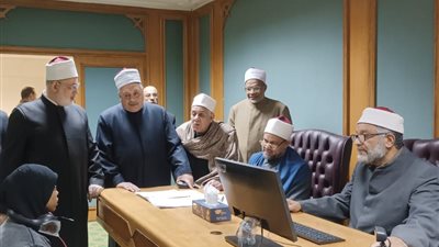 وكيل الأزهر يتابع نهائيات مسابقتي القرآن والسنة: إعداد جيل يجمع بين حفظ النص وفهم المعنى