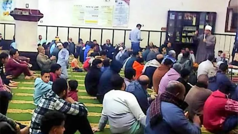 أوقاف أسيوط تنظم مقرأة الجمهور بالمساجد الكبرى عقب صلاة الجمعة