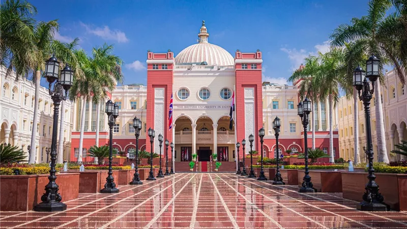 الجامعة البريطانية تكشف تفاصيل إنشاء كلية السياحة وإدارة الفنادق