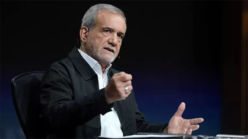 الرئيس الإيراني مسعود