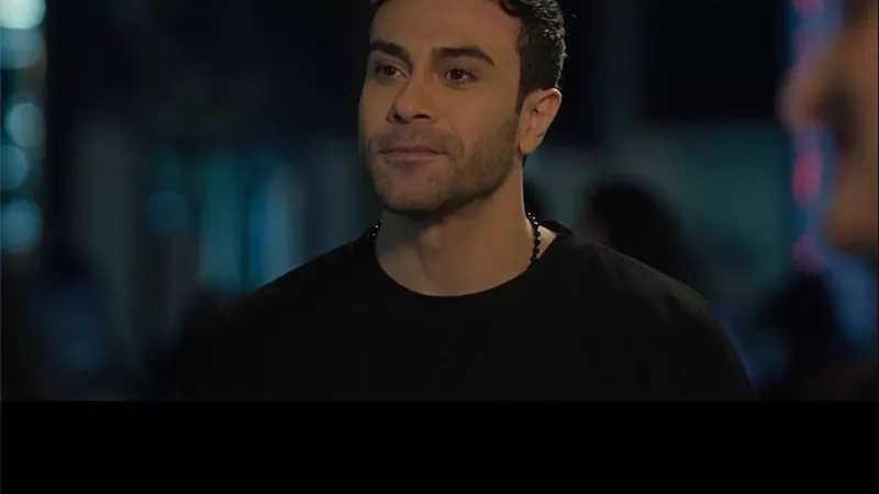 مهند حسني يجسد نموذج الرجل الداعم للمرأة في “روج أسود”.. فهل يكون العوض الحقيقي لرانيا يوسف رغم فارق السن؟