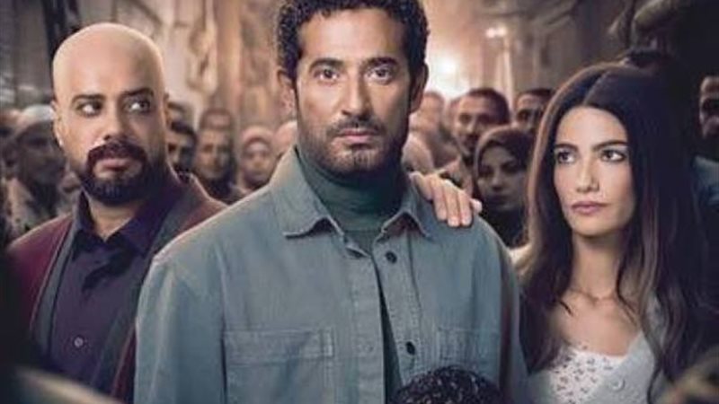 الفنان عمرو سعد