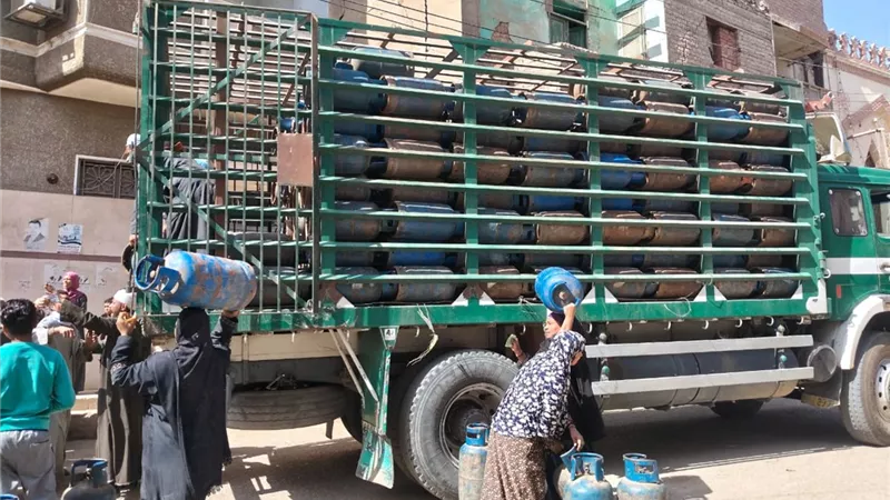 دعم البسطاء أولوية.. جهود متواصلة لتوفير أسطوانات البوتاجاز ومحاربة الغلاء