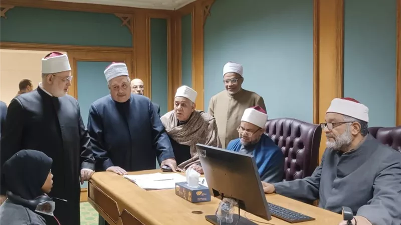 وكيل الأزهر يتابع نهائيات مسابقتي القرآن والسنة: إعداد جيل يجمع بين حفظ النص وفهم المعنى