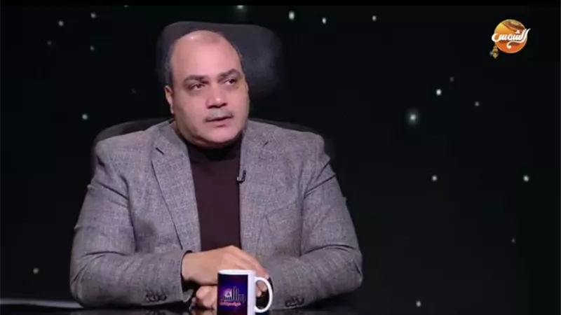 محمد الباز: معجب باتساق مرتضى منصور.. وأبو تريكة اختار مشروع الإخوان وصلاح نموذج النجاح المصري