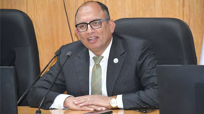 جامعة العاصمة: 5.5 مليون جنيه لدعم 27 مشروعًا بحثيًا مبتكرًا