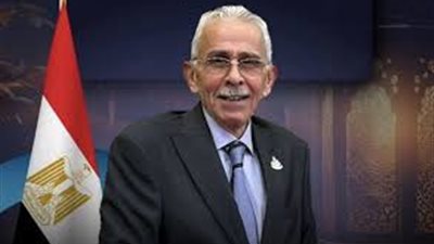 نائب بصحة النواب: أكثر من 50 طبيبًا يتنافسون على كرسي أسنان واحد بالقاهرة