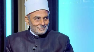 عالم أزهري: لم يُكتب لي إنجاب ولد.. فوهبت كل ما أملك لبناتي في حياتي