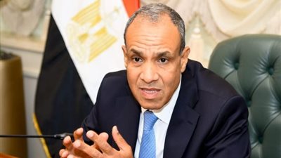 وزير الخارجية في مهمة دبلوماسية بالرياض لمواجهة أخطر تحديات المنطقة