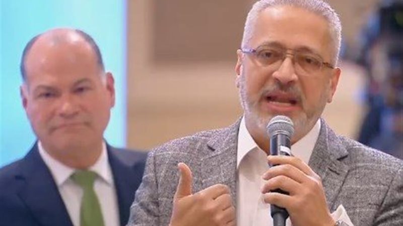 الإعلامي تامر أمين