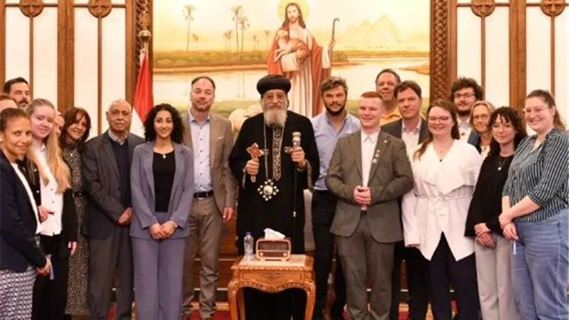 البابا تواضروس الثاني يستقبل وفدًا من الكلية الإنجيلية العليا بنورنبرج بالمقر البابوي بالقاهرة