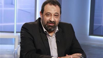 مجدي عبدالغني يفتح النار على الخطيب بسبب الخروج من أفريقيا 