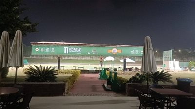 وفود العالم تصل مصر للمشاركة في بطولتي الرماية.. وغدًا ضربة البداية بالتدريبات الرسمية للأطباق المروحية