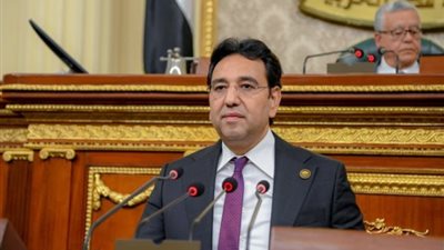 برلماني يتقدم بطلب إحاطة للحفاظ على موقع البورصة المصرية في السوق العالمية 