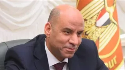 وزير العمل يؤكد دعم تمكين المرأة وتعزيز مشاركتها في التنمية