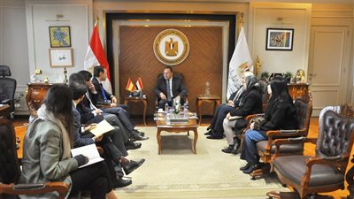 وزير التعليم العالي يناقش مع سفير إسبانيا  بحث سبل تعزيز التعاون المشترك