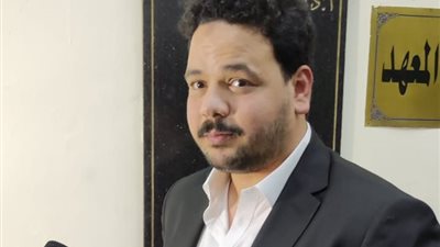 بالصور.. تكريم أيمن الشيوي ومصطفى غريب في افتتاح «مهرجان المسرح العالمي» بدورته الـ41