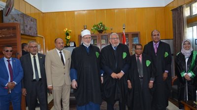 مرتبة الشرف الأولى لرسالة فقهية تناقش الغذاء والتداوي في ضوء الضوابط الشرعية