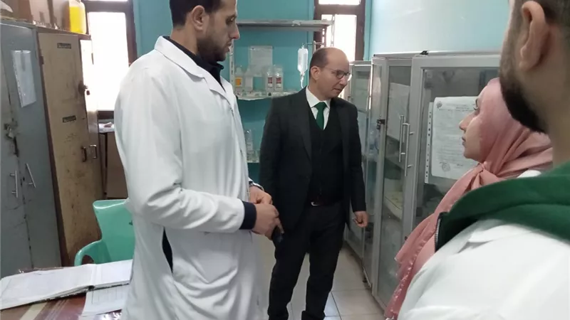وكيل صحة الدقهلية يتفقد مستشفى جمصة المركزي.. ويؤكد: جودة الخدمة على رأس الأولويات
