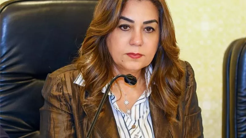 وزيرة التنمية المحلية تتابع آخر جهود التصدي لمخالفات البناء على الأراضي الزراعية