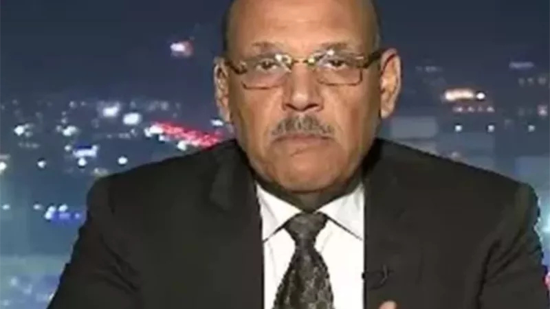 خبير اقتصادي يوضح أثر قرار غلق المحال والعمل عن بعد على السياحة والأسعار
