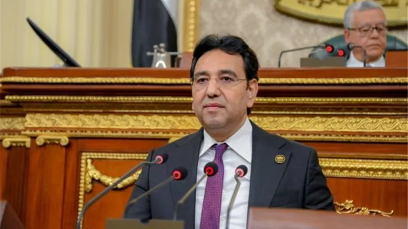برلماني يتقدم بطلب إحاطة للحفاظ على موقع البورصة المصرية في السوق العالمية 