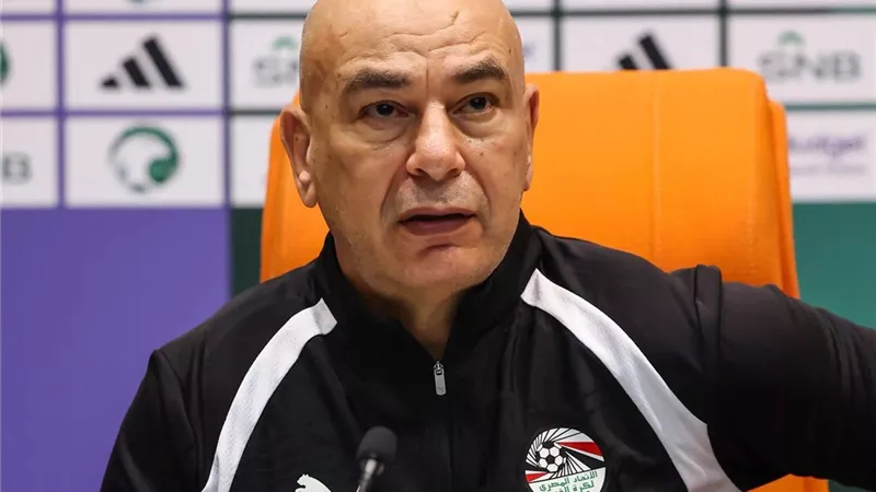 حسام حسن يحذر من البطاقات المجانية قبل مواجهة إيران في كأس العالم