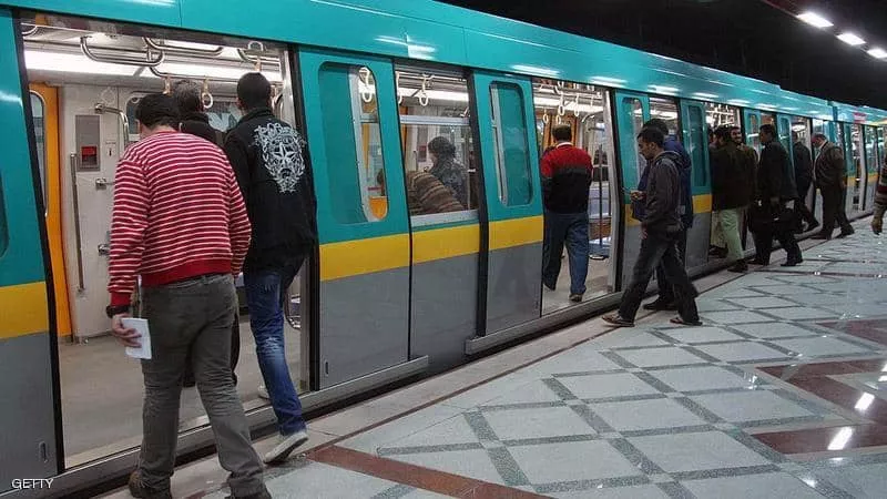 خلصت إجازة العيد.. اعرف مواعيد أول وآخر مترو وLRT من النهاردة