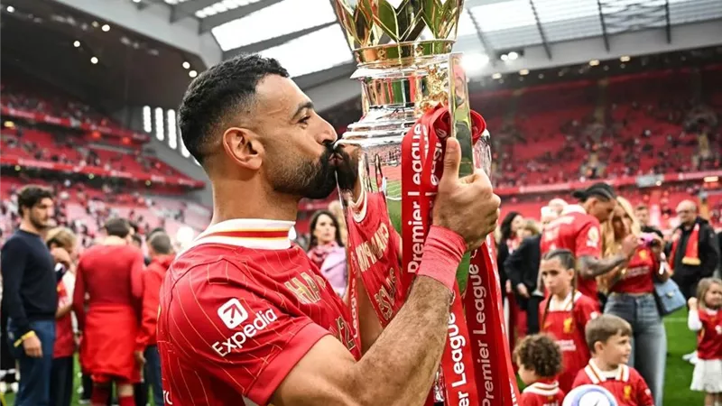 محمد صلاح يتلقى صدمة قوية بعد إعلان رحيله عن ليفربول