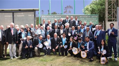وزير الرياضة يهنئ أبطال الرماية بعد حصد 31 ميدالية و12 لقب بطل أفريقيا