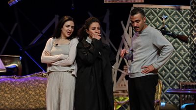 الحب والاختيارات المصيرية.. عروض لافتة في «مهرجان المسرح العالمي» بالقاهرة