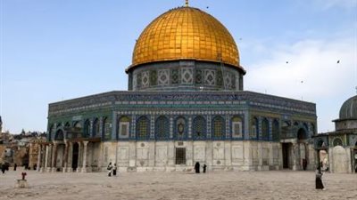الاحتلال يواصل إغلاق الأقصى والقيامة لليوم الـ37 وسط تصاعد التوترات