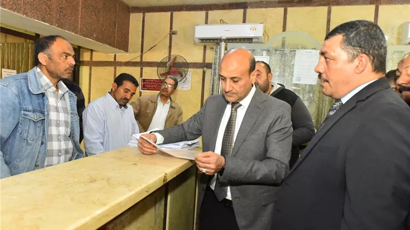محافظ أسيوط يتفقد المركز التكنولوجي بالقوصية لمتابعة ملفات التصالح 
