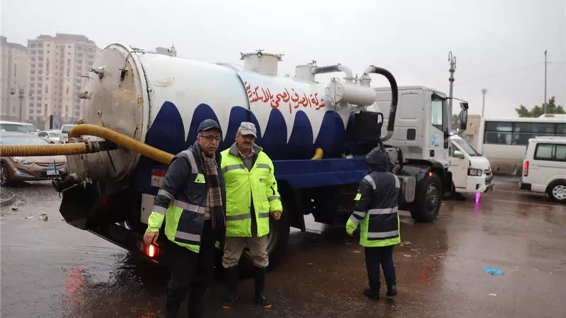 رفع درجة الاستعداد وحالة الطوارئ بالصرف الصحي في الإسكندرية لمواجهة الأمطار