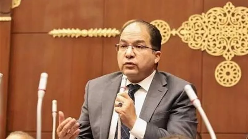 برلماني يتقدم بطلب إحاطة لوزير الصحة بسبب التعقيدات التي تعترض طريق المرضى