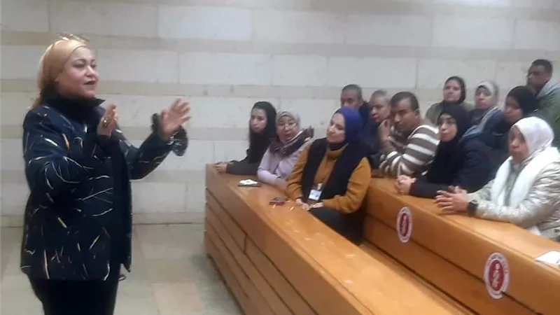 طب أسنان عين شمس تنظم ندوة علمية لتسليط الضوء على استراتيجيات السلامة والصحة المهنية