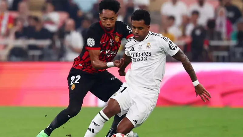 الدوري الإسباني.. مايوركا يفاجئ ريال مدريد ويتقدم بهدف نظيف في نهاية الشوط الأول
