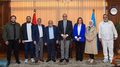 محافظ الإسكندرية يستقبل وفد مهرجان الإسكندرية الدولي للفيلم القصير 