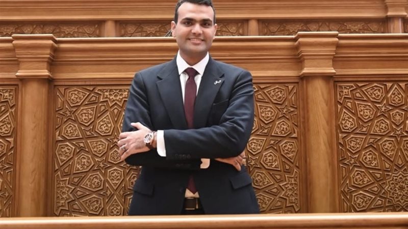 النائب حسين هريدي