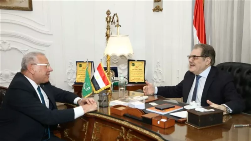محمد ربيع بعد انضمامه للوفد: لا لترشيد يرهق الفقراء