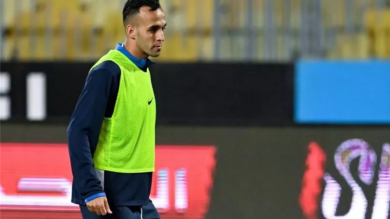 حافلة الزمالك تتجه الي استاد نيلسون مانديلا استعدادًا لمواجهة بلوزداد 