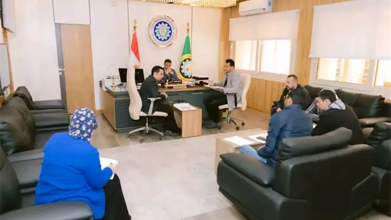 نائب محافظ الدقهلية.. يترأس اجتماعًا موسعًا لتطوير صرف «15 مايو» بجمصة