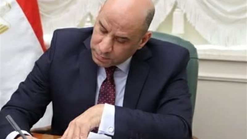 وزير العمل
