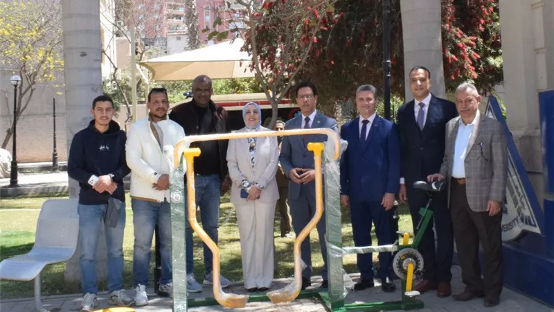 رئيس جامعة بنها: إنشاء وحدات للجيم الخارجي لتعزيز اللياقة البدنية بين الطلاب