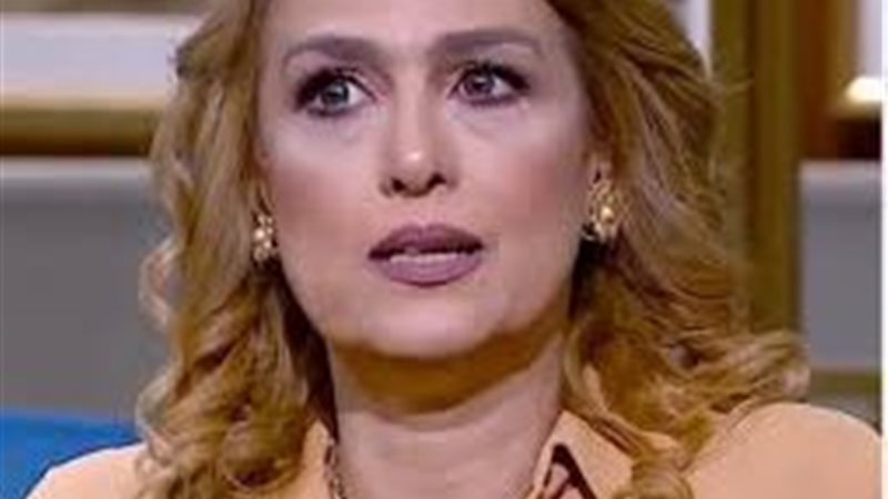 سيمون