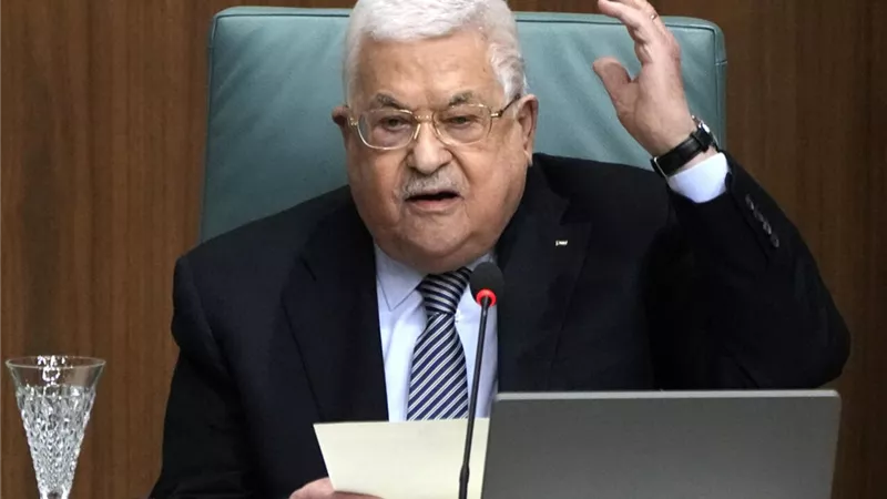 الرئيس الفلسطيني: عيد القيامة فرصة لبداية جديدة يسودها الأمل والسلام